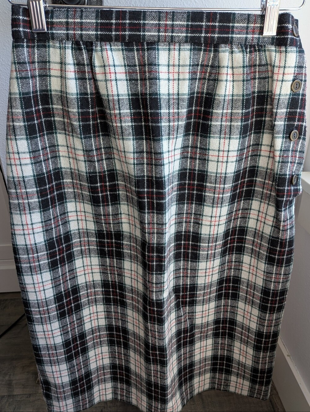 Vintage Devon Plaid Midi Skirt Side Button Detail ILGWU USA Made Dark Academia M
